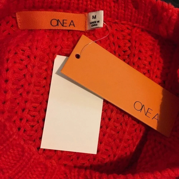 One A Nordstrom Mixed Knit Crew Neck Sweater M NWT - Picture 6 of 6